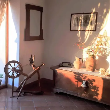 Locazione Turistica Dell'est فيلة أنكونا